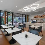 Olivia Hotel