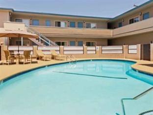 Olivia Motel 2*